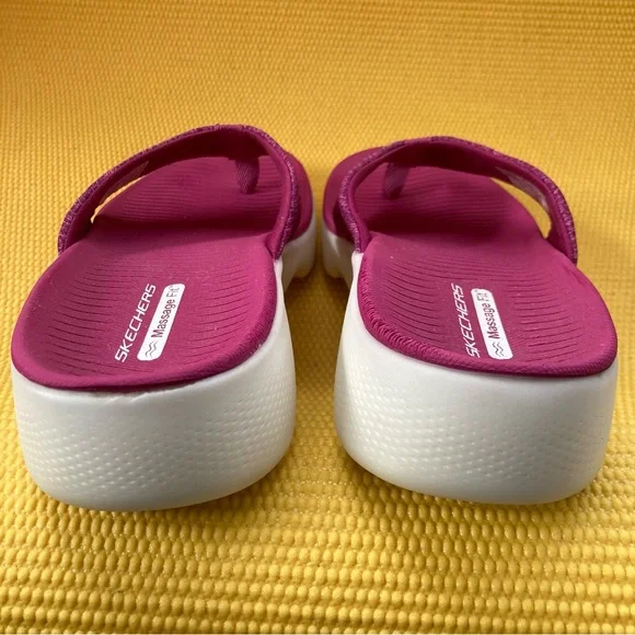 Skechers Go Walk Massage Fit Sandals Fuchsia size 8 - Picture 4 of 7